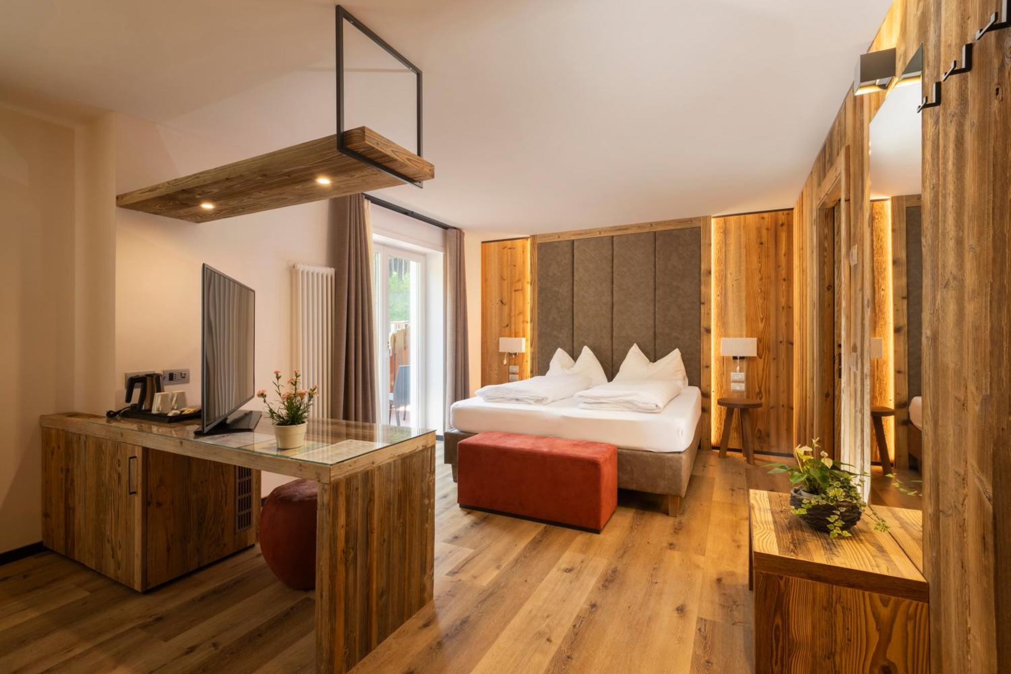 Hotel Pineta Baselga di Pine Exterior photo